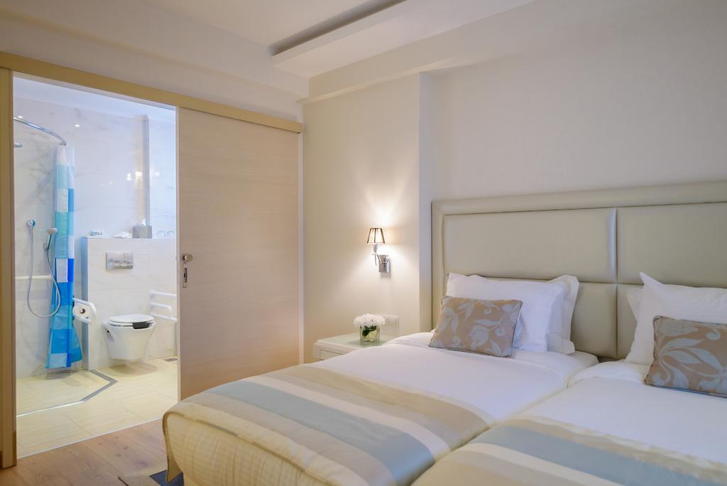 Calma Hotel & Spa 카스토리아 외부 사진