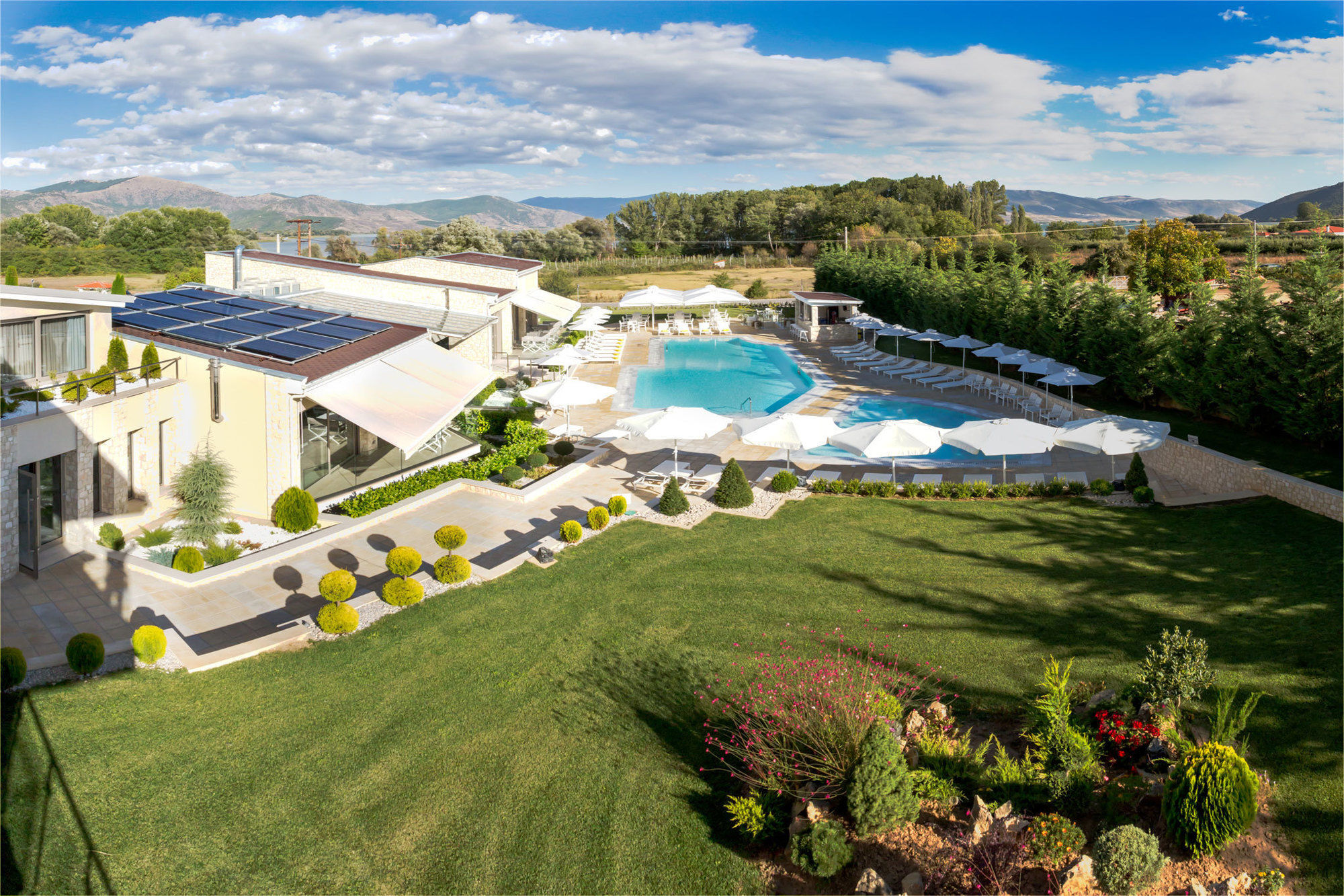 Calma Hotel & Spa 카스토리아 외부 사진